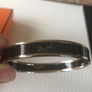 Hermes narrow enamel bracelet, FYI box is missing